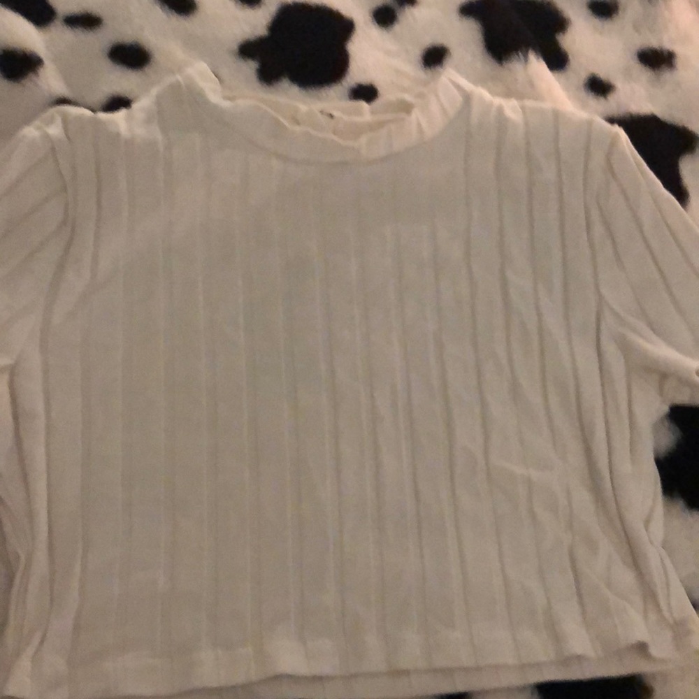 WHITE TOP